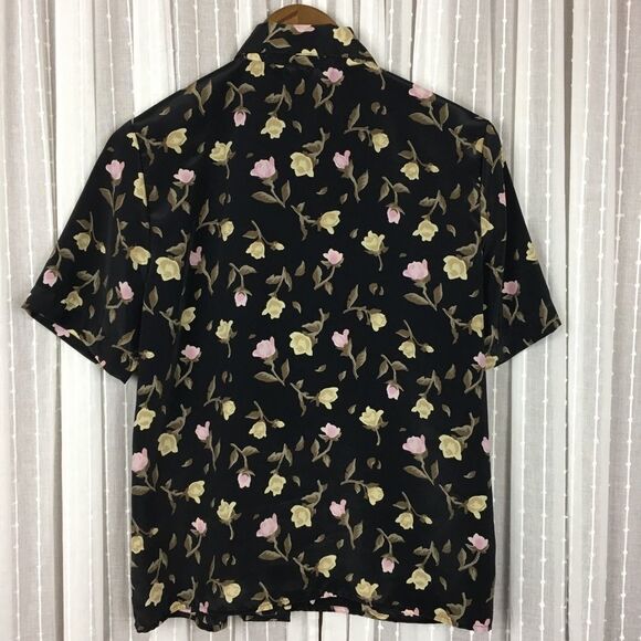 Vintage Notations Floral Button Down Top - Picture 6 of 6